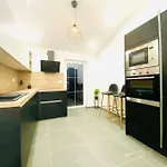 Apartma Teja-dekani Apartman Dekani